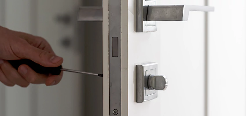 Key Programming Locksmith Open Now in Pomona, California